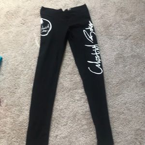 Celestial bodiez size M booty scrunch pants